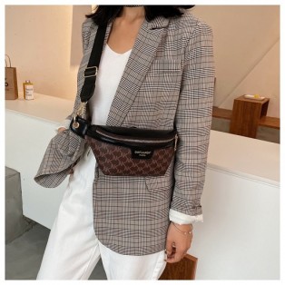3931 WOMEN CHEST BAG